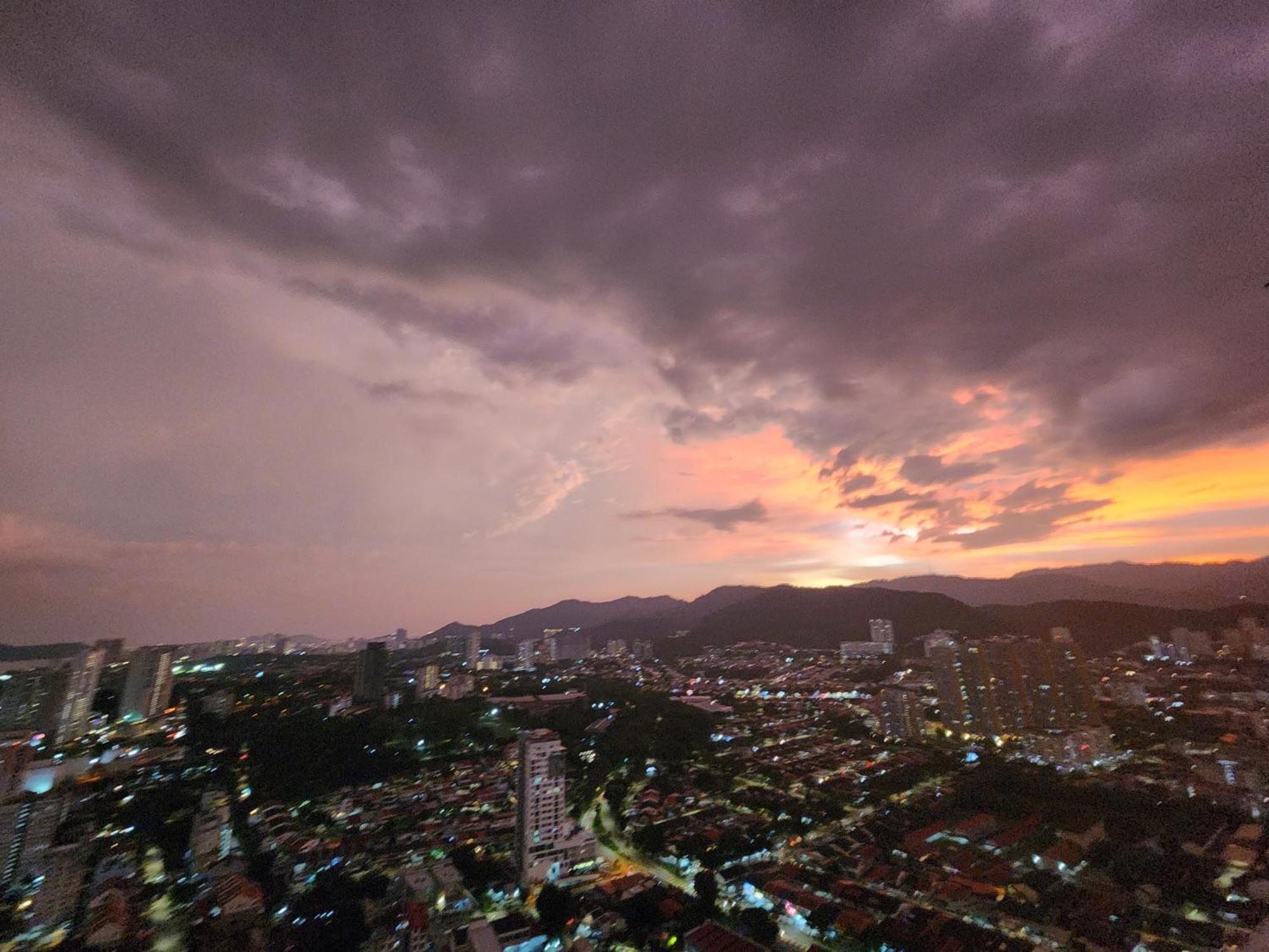 Urban Suites - Penang Jelutong Exteriér fotografie